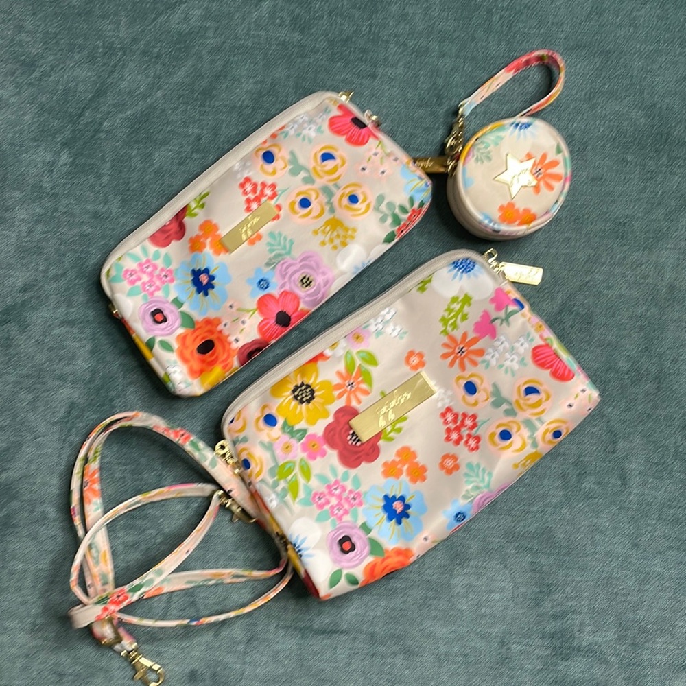 Jujube floral be set large medium and paci pod